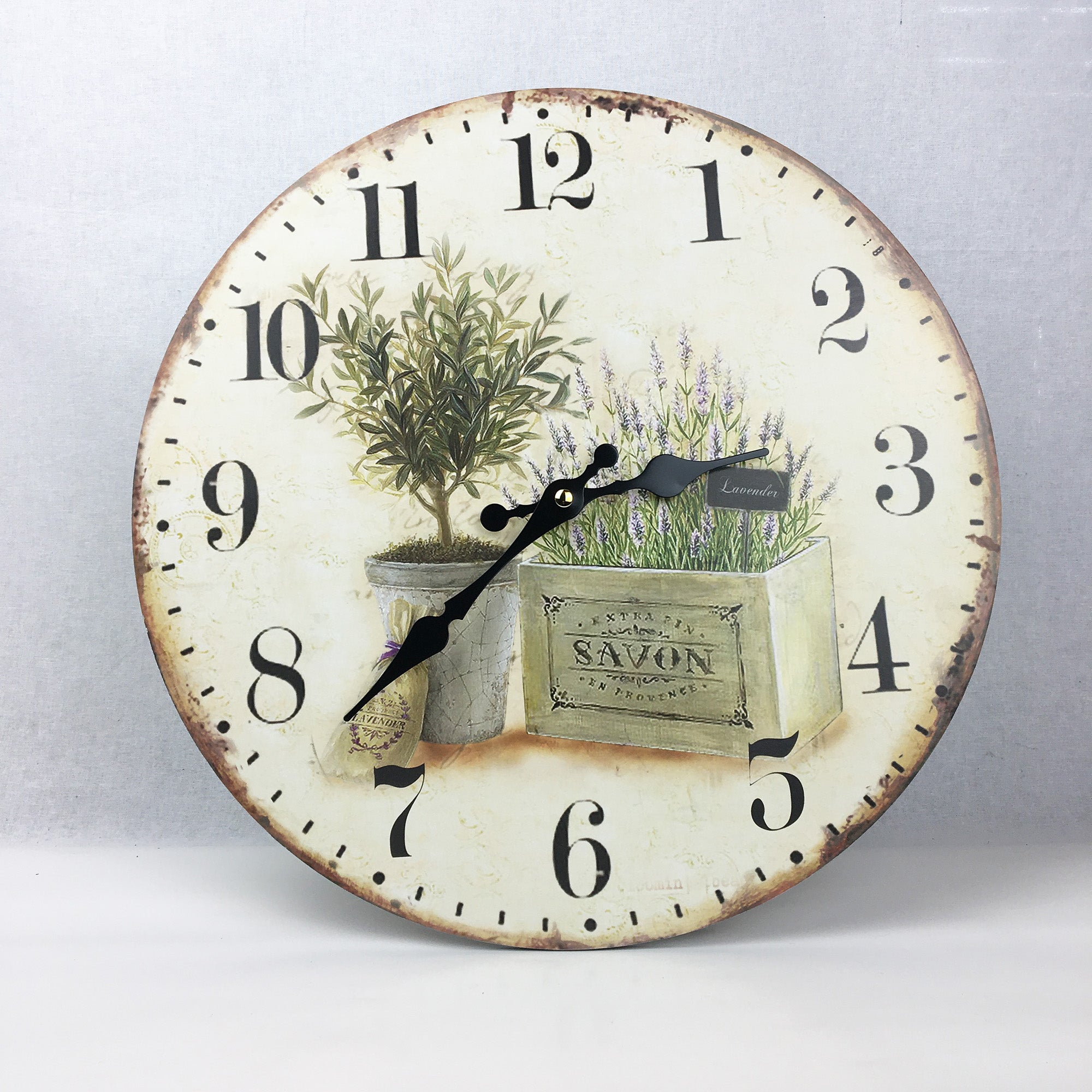 Horloge décorative * Chacun de nos produits sont uniques. Pour cette raison veuillez vérifier la disponibilité en magasin en nous téléphonant au 819 326-3563 avant votre achat.